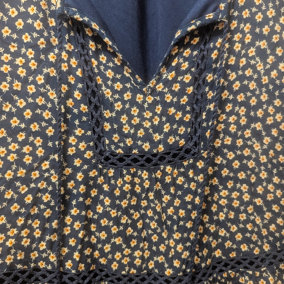 Floral Blue Dress - Picture 4 of 5